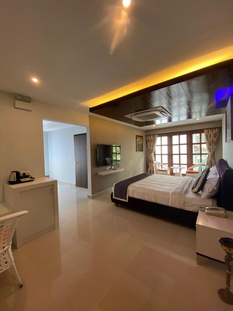 Montecarlo Hotel Mahabalipuram Exterior photo
